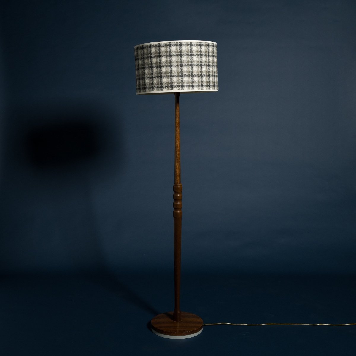 イギリス・ロンドンからヴィンテージ家具を新着入荷 – Tokyo Apartment