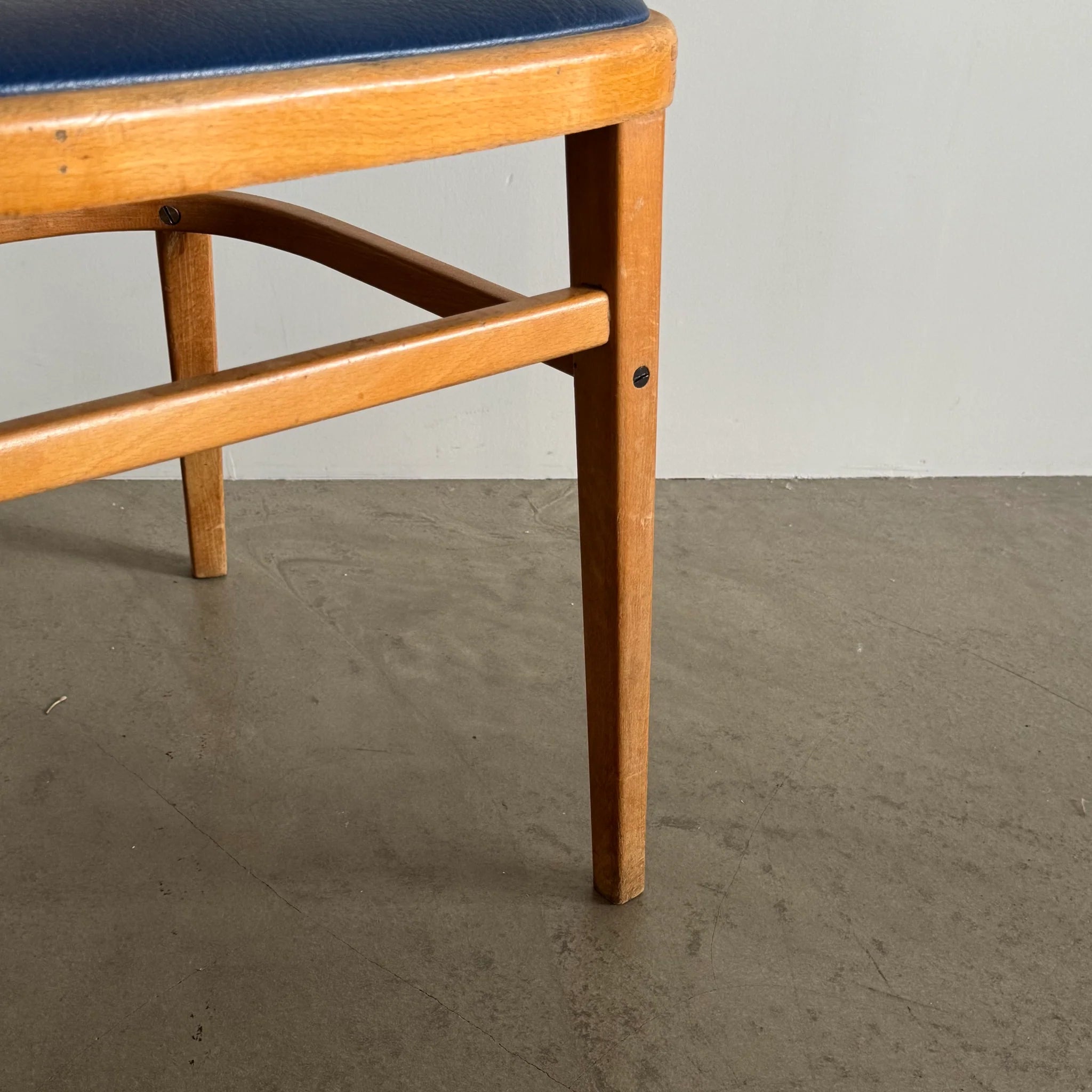 ヴィンテージ - ダイニングチェア - ネイビー – Tokyo Apartment Store ヴィンテージ - ダイニングチェア - ネイビー – Tokyo Apartment Store
