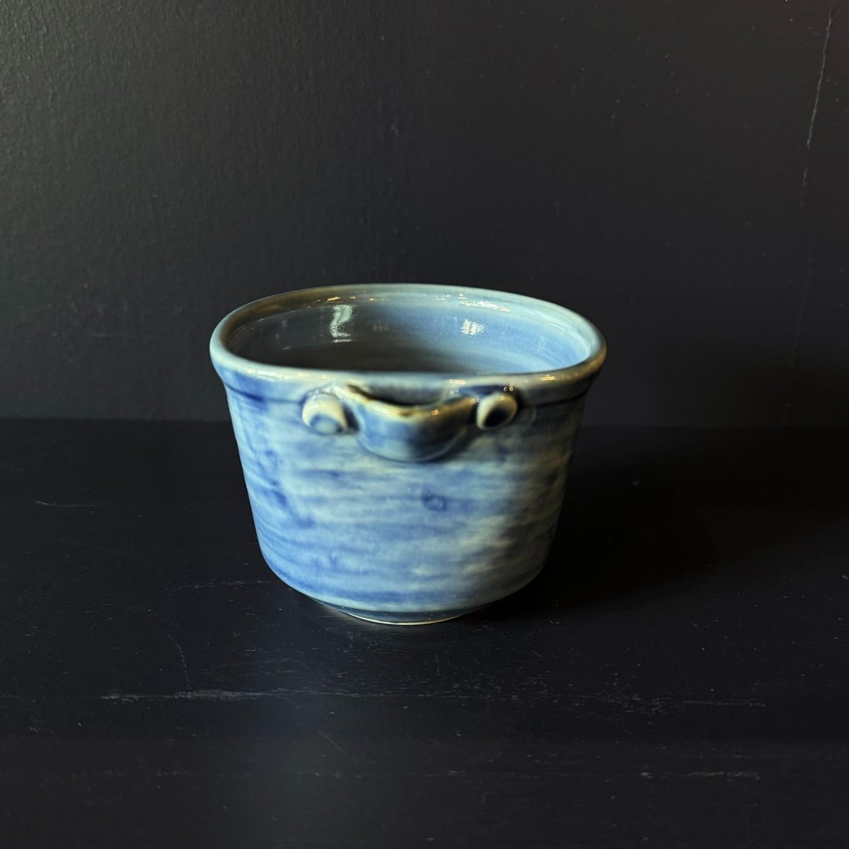 西海陶器 – Tokyo Apartment Store